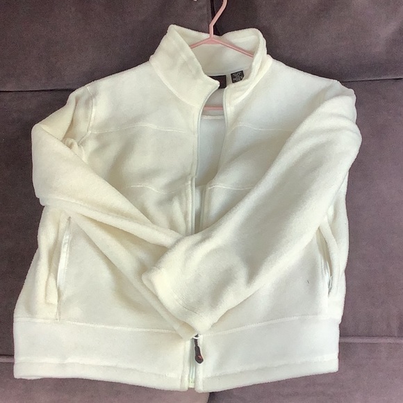 NWOT fleece off white jacket/sweater - Picture 5 of 8